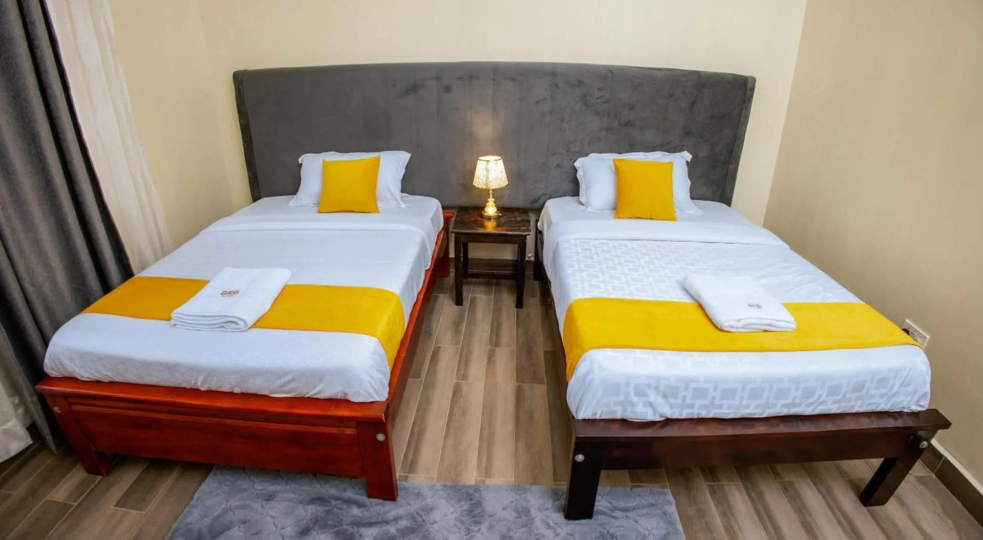 Luxury 2Br Apartment With Ac, Wi Fi, Backup Power Ideal For Families , Bukoto Kampala